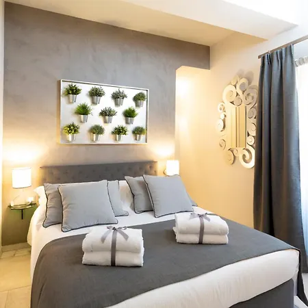 Qk Costa58 Tower Apartment Florence
