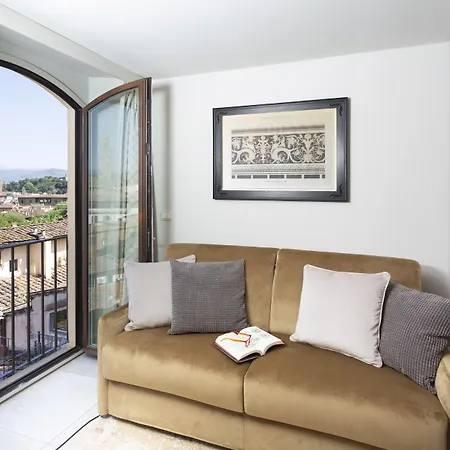 Daire Il Cipresso Home Tower Qk Costa 58