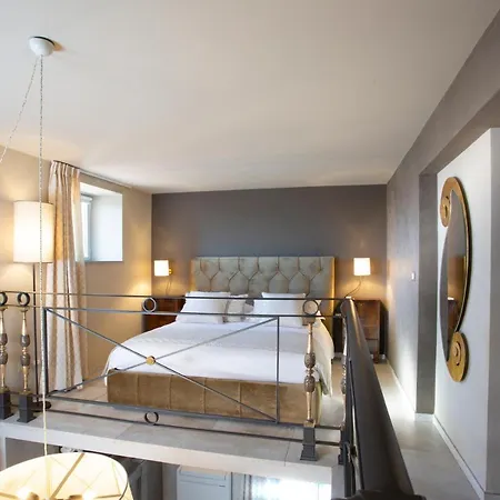 Qk Costa58 Tower Apartment Florence